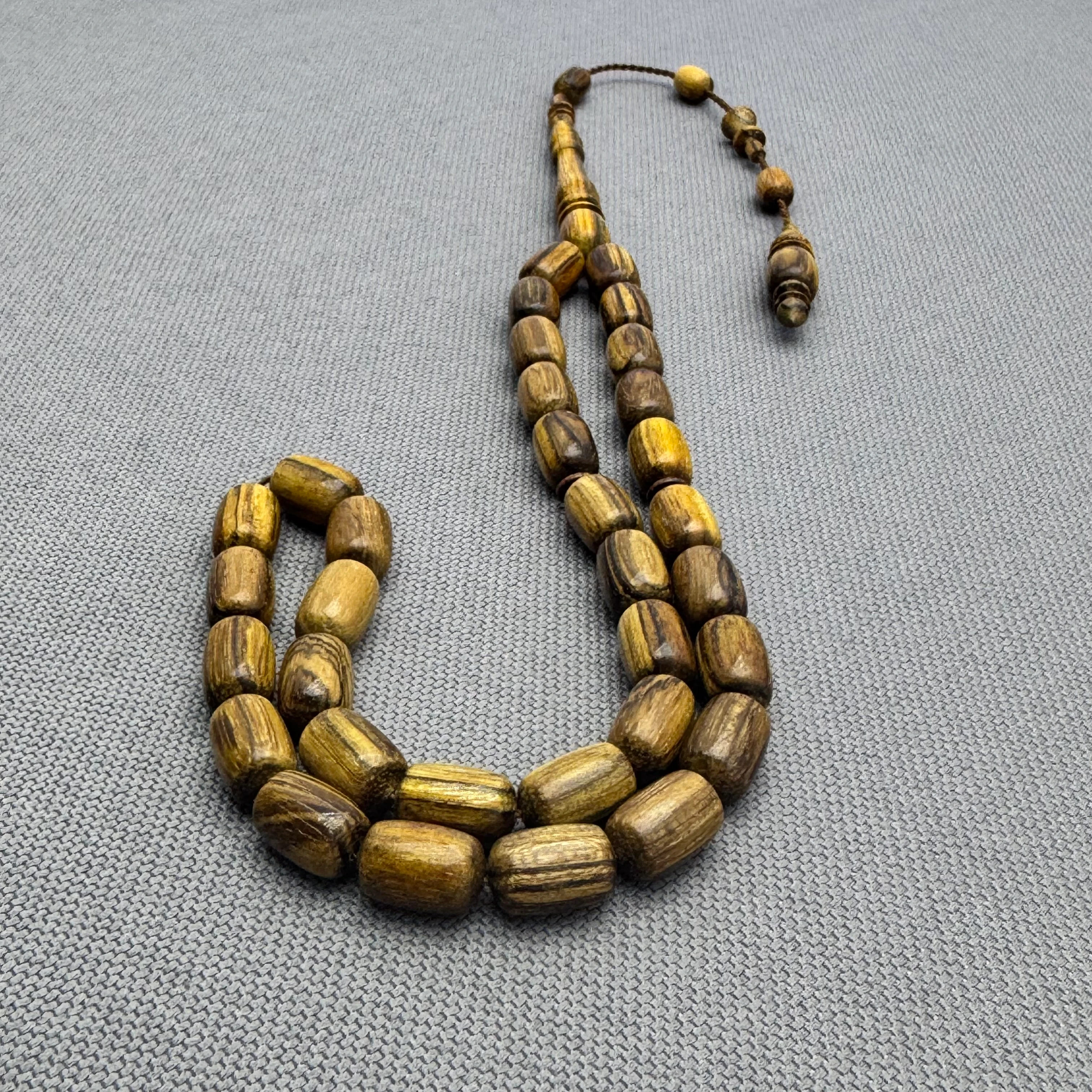 Usta İşi Sistemli Kapsül Kesim Mis Kokulu Orjinal Öd Ağacı Tesbih